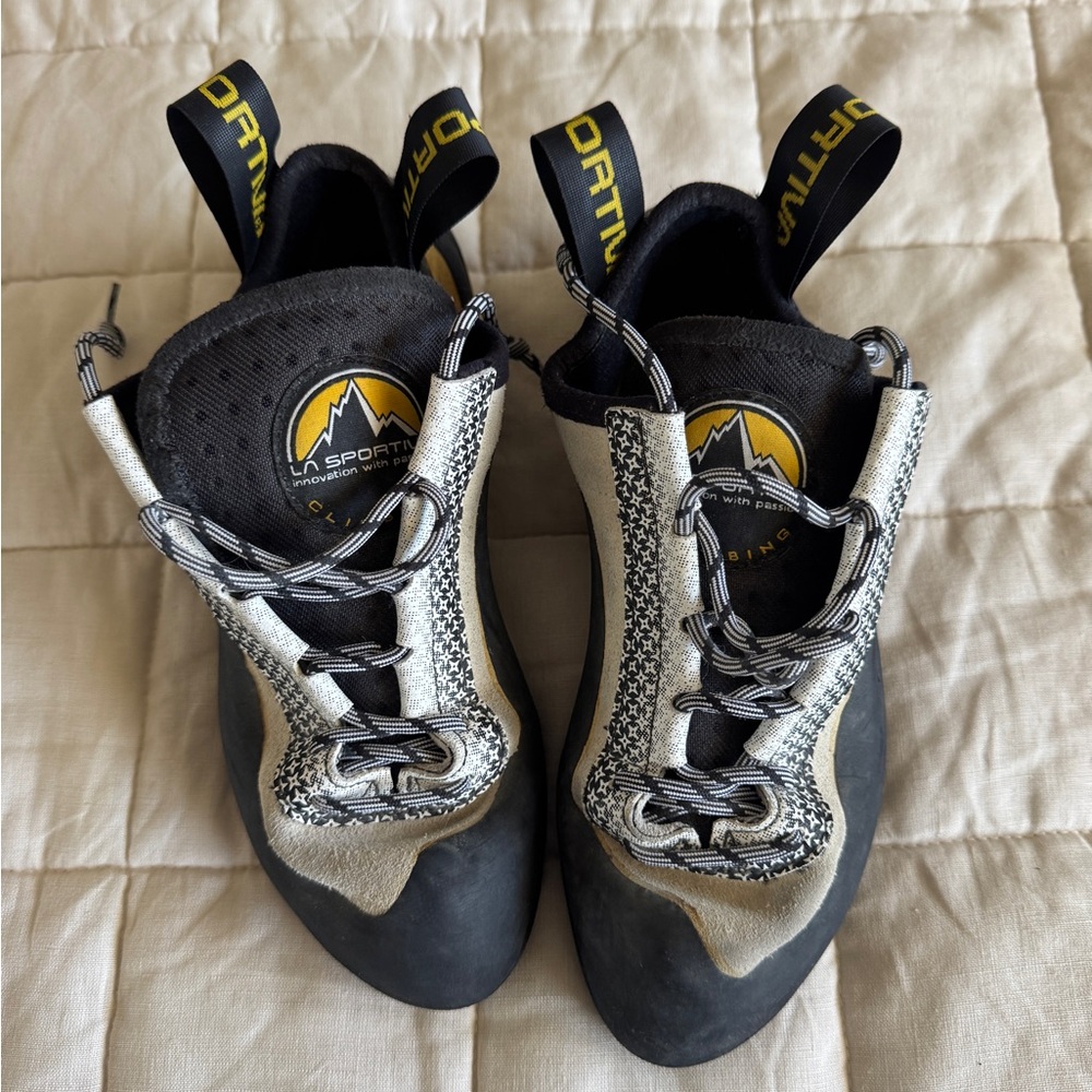 La Sportiva Miura Lace-up Climbing Shoes Black and Gray